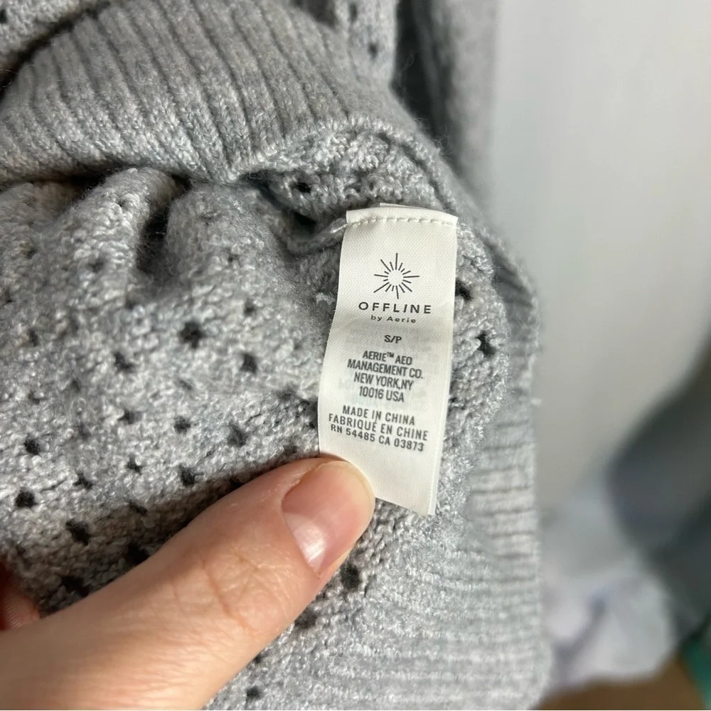 Offline by Aerie | Oversized Open Knit Light Gray Sweater Women’s Size Small
